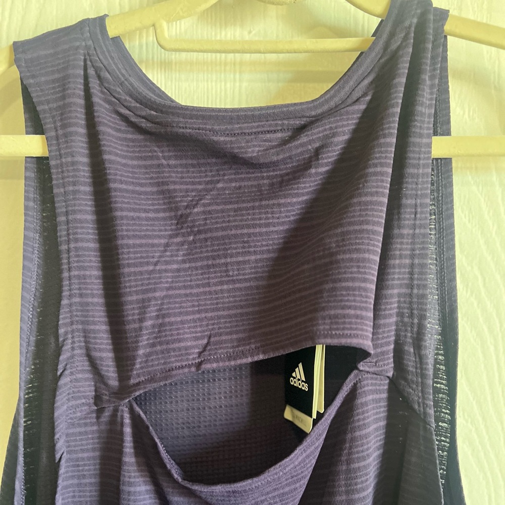 Adidas Chill Tank Purple Tank Scoop Neck Athletic Fit Sleeveless Stretch Size L - Picture 5 of 11